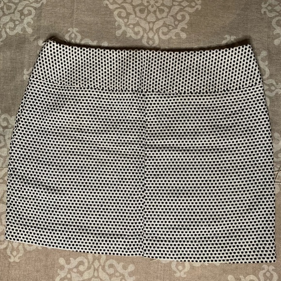 Retro Mod Go-Go Mini Skirt - Picture 4 of 10